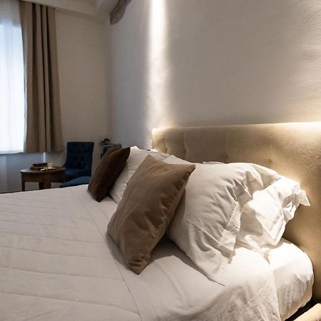 Clavdia Flat Monti Hotel Рим Екстериор снимка