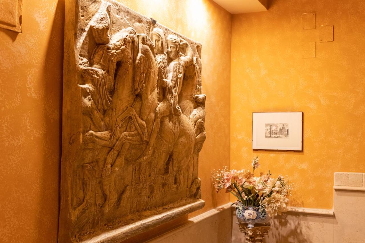 Clavdia Flat Monti Hotel Рим Екстериор снимка